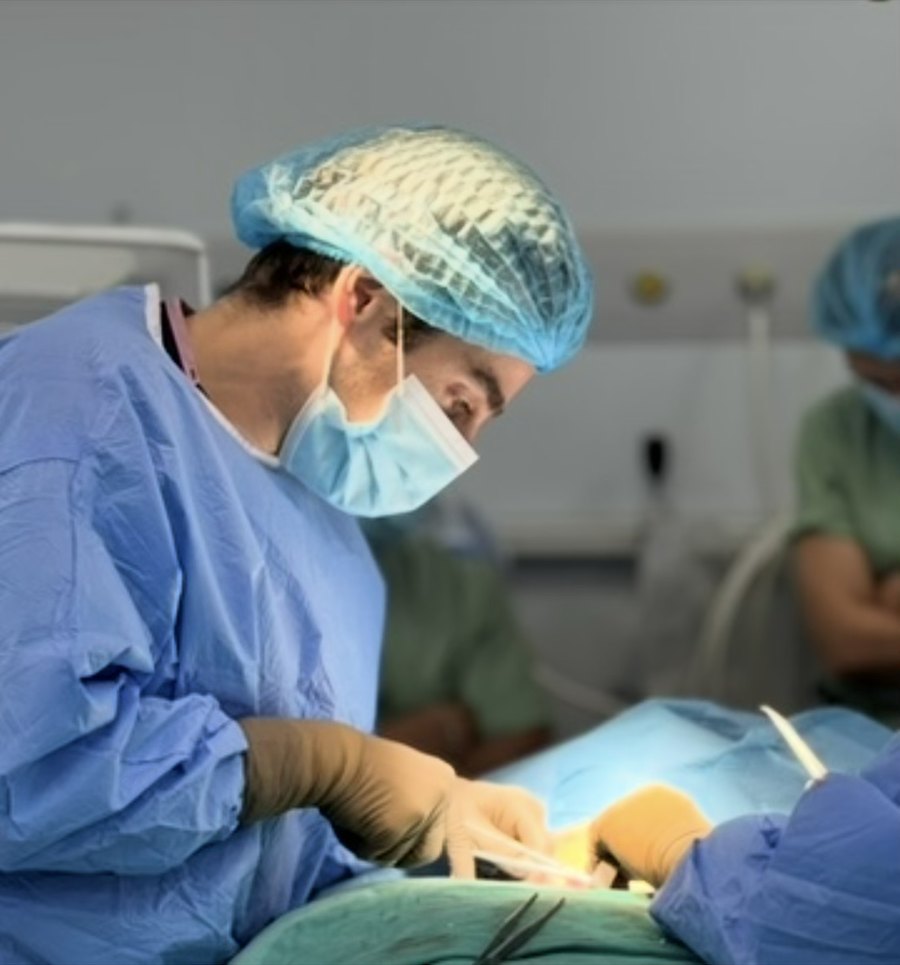 Selim Saraçoğlu ameliyatta